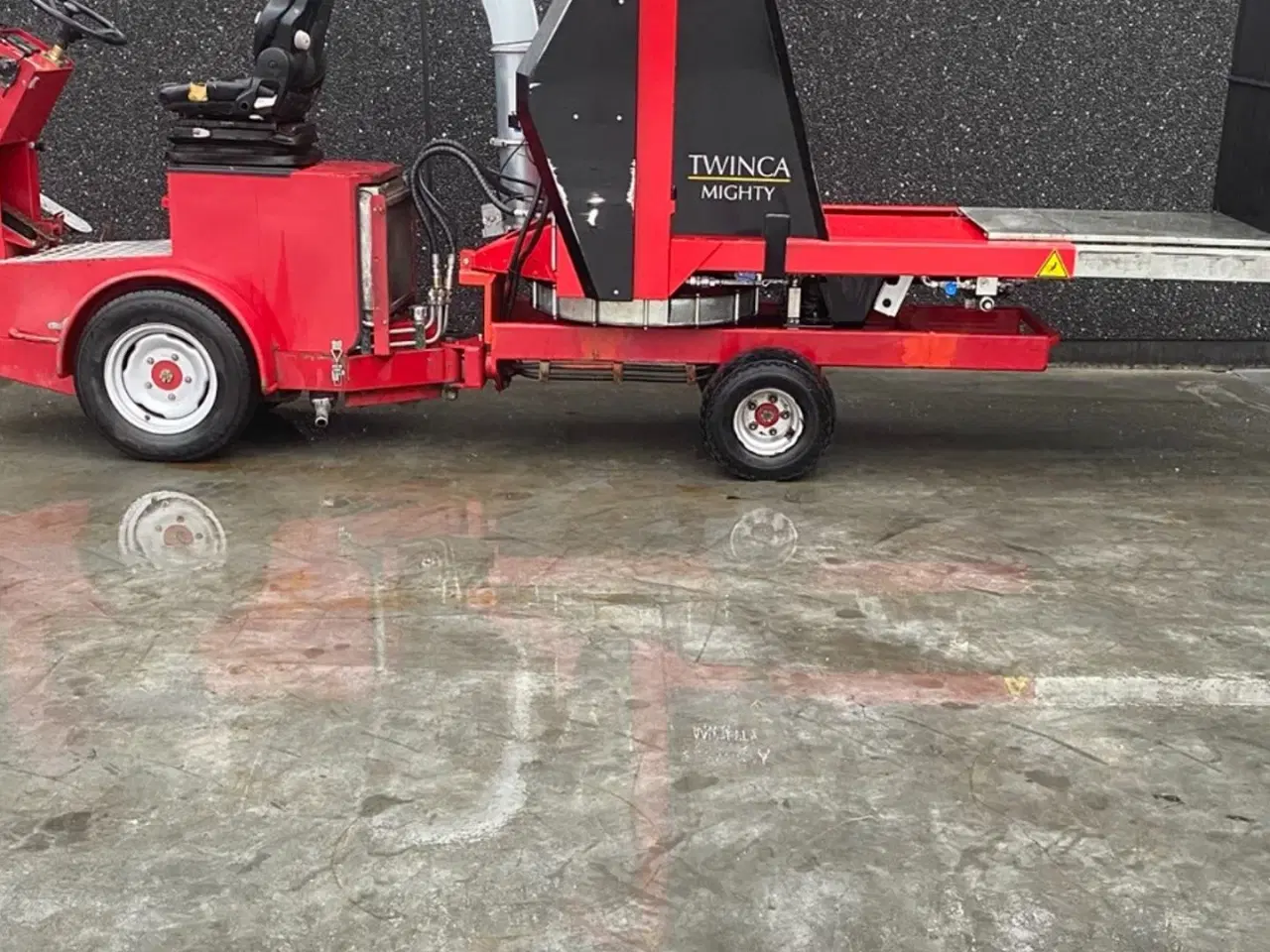 Billede 1 - Twinca Strømaskine Selvkørende