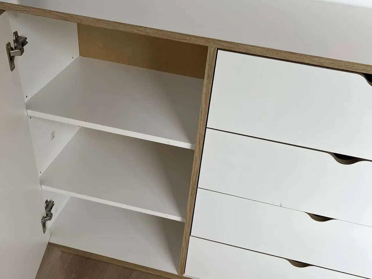 Billede 3 - Kommode fra Jysk