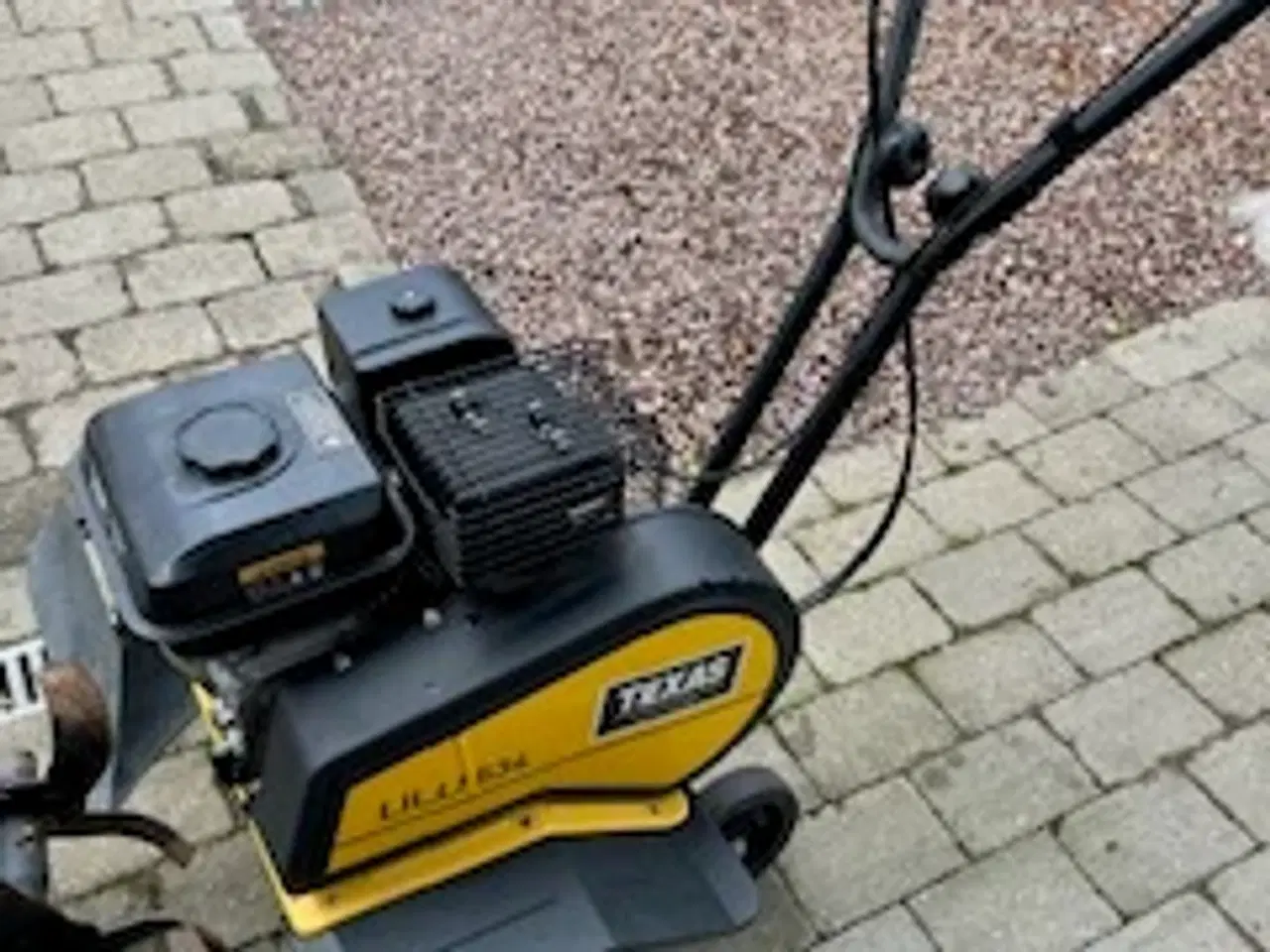 Billede 1 - Velholdt Texas Lilli 534