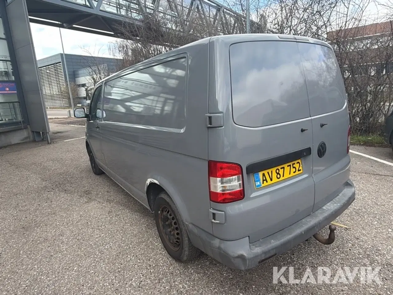 Billede 2 - Varebil Volkswagen Transporter 2.0 TDI kassevogn aut.