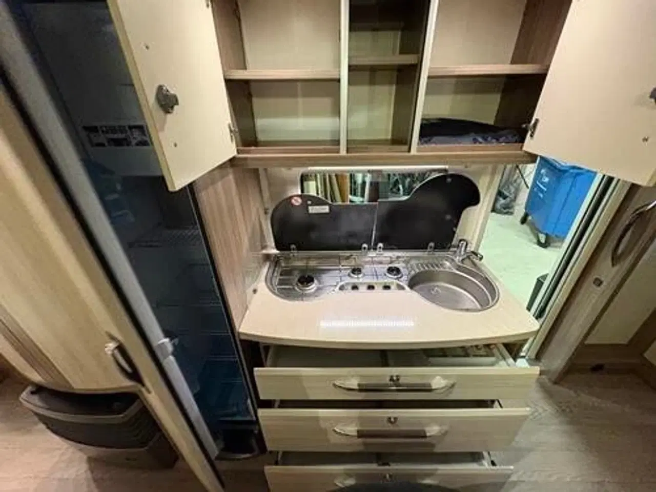 Billede 4 - Hobby DE LUXE 560 KMFe