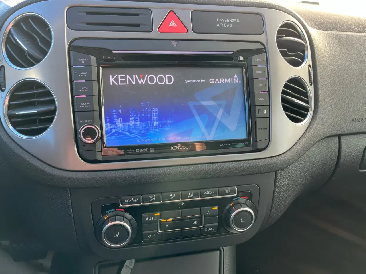 Billede 10 - VW Tiguan 2,0 TDI Sport & Style 4Motion 140HK Van 6g Aut.