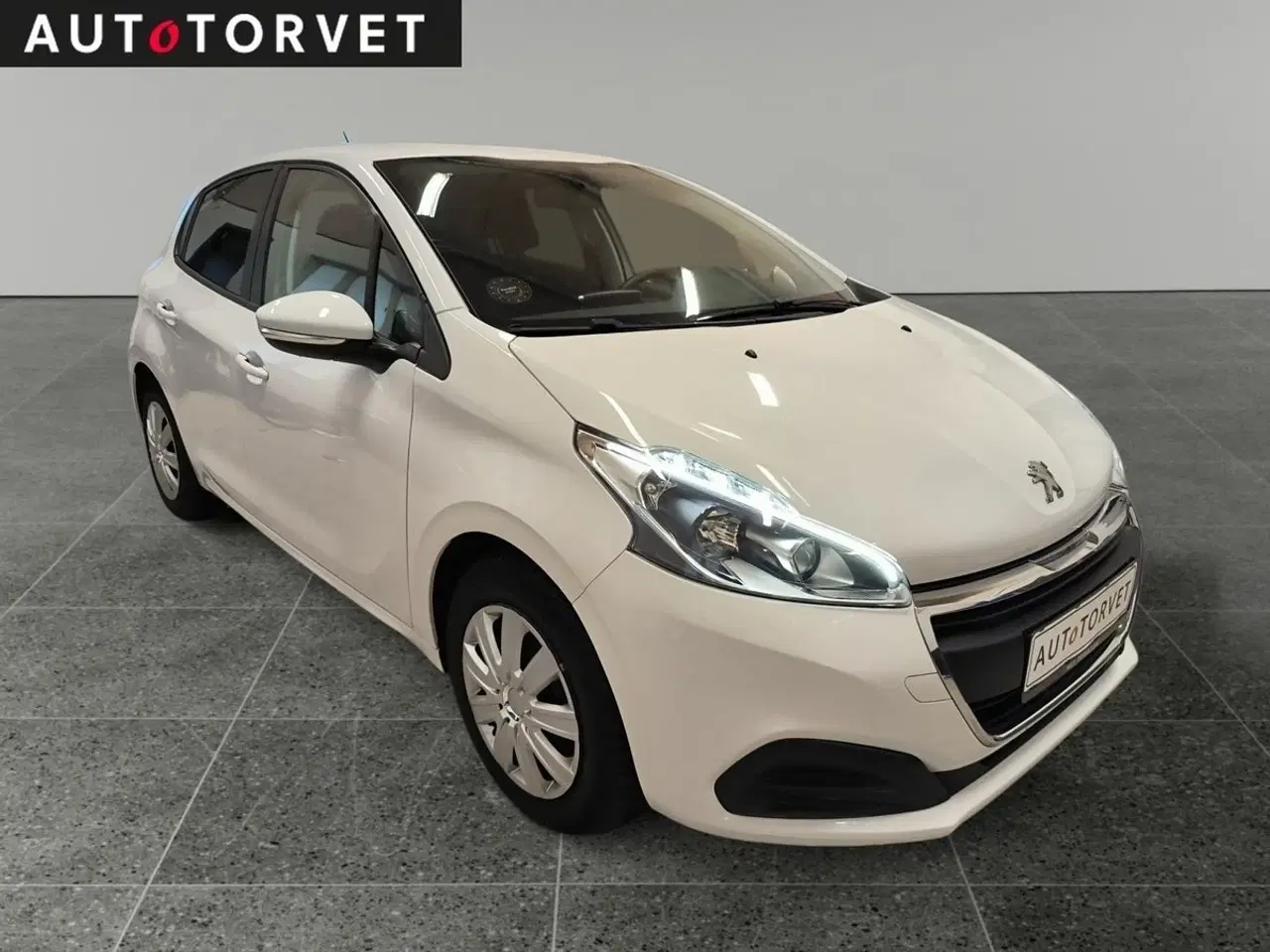 Billede 2 - Peugeot 208 1,2 e-THP 82 Active