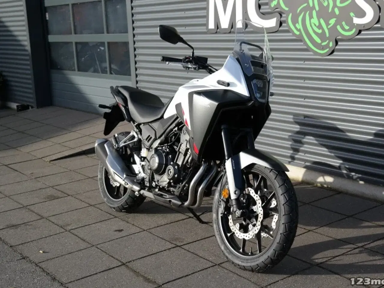 Billede 2 - Honda NX 500 MC-SYD       BYTTER GERNE