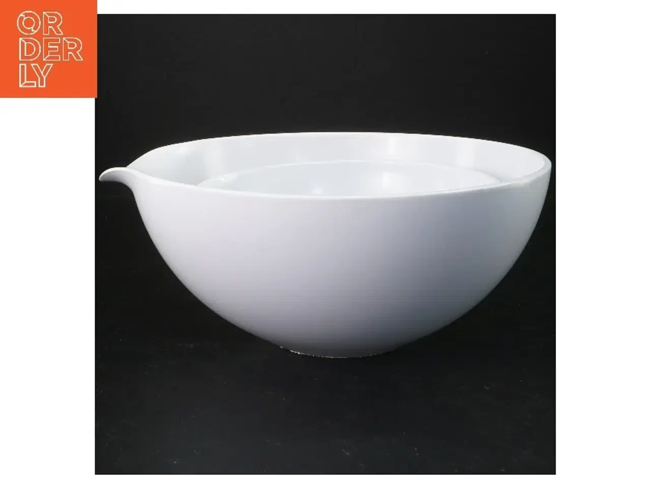 Billede 1 - Sæt af mixeskåle fra Normann (str. 2 stk Ø 25 & 19 cm)