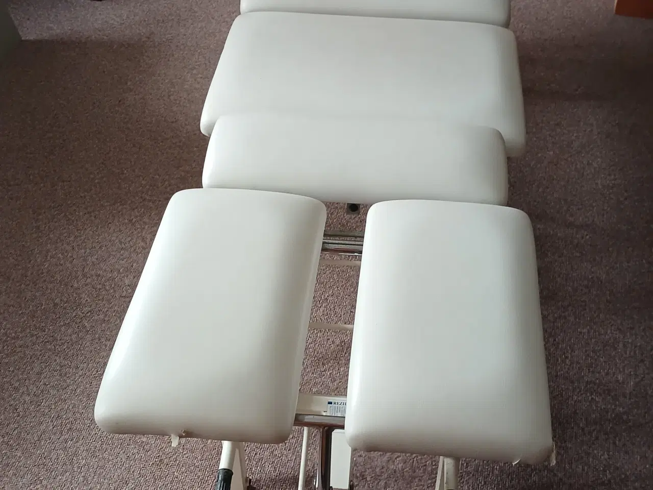 Billede 2 - Massage/Behandlingsbriks