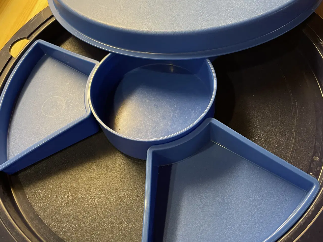 Billede 1 - Tuppeware fad 