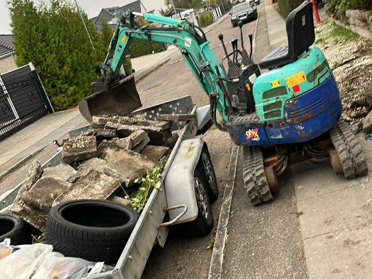 Billede 10 - Minigraver m. Fører