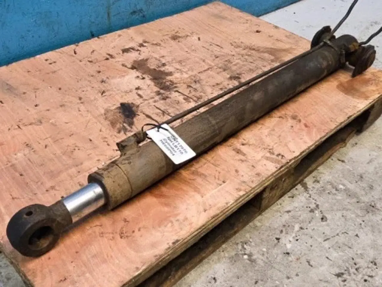 Billede 13 - New Holland LB110 Cylinder