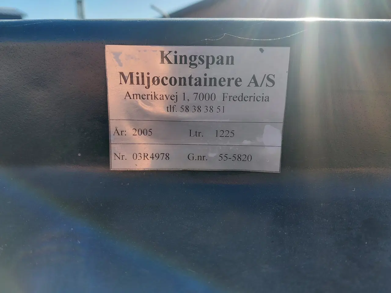 Billede 4 - Olietank Plast med måler 1200 liter årg. 2005