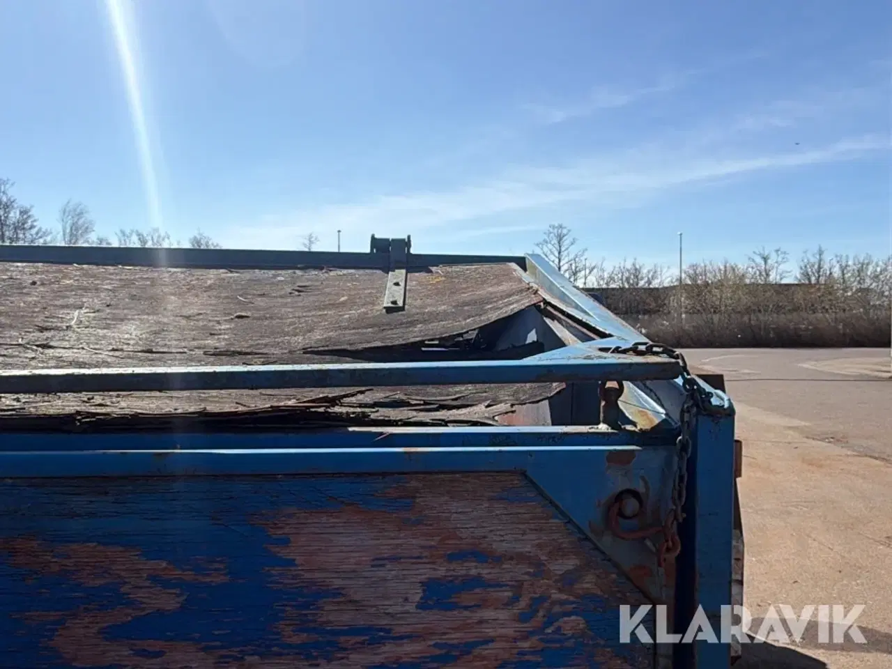 Billede 12 - Lukket container med trælåger