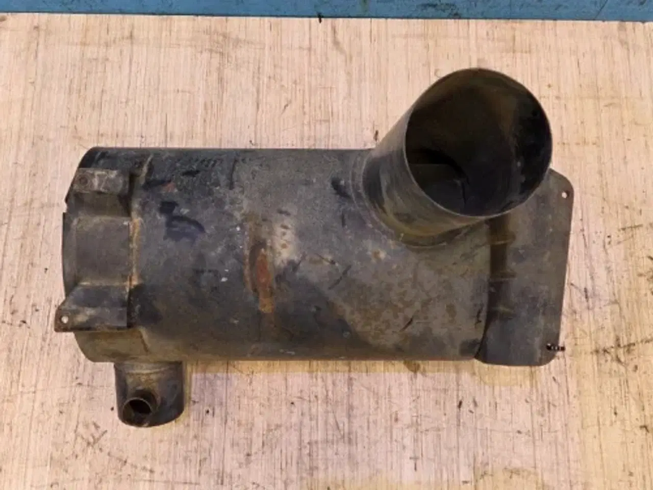 Billede 6 - Ford TW30 Luftfilterhus D8NN9600BC