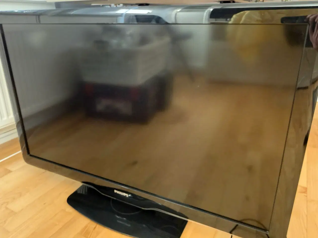 Billede 1 - Philips TV på fod 