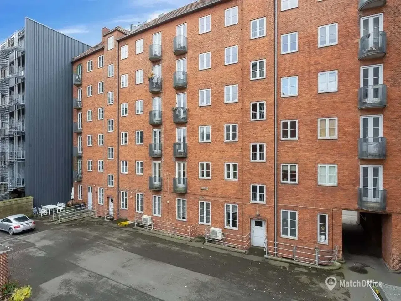 Billede 4 - P-plads 6 på Smallegade – central og tryg parkering