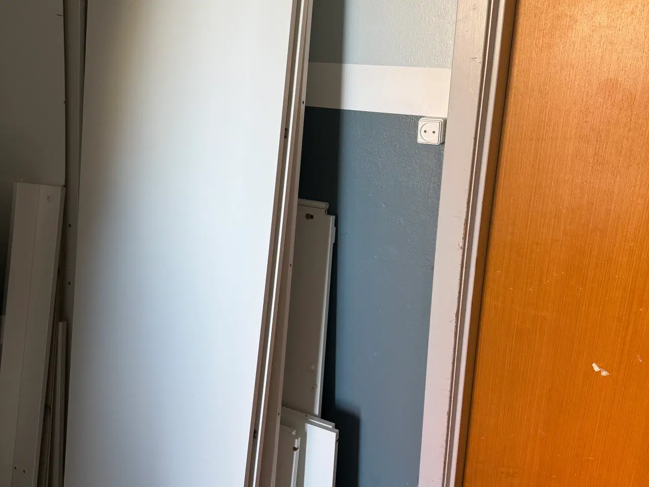 Billede 5 - Ikea garderobeskab med spejl 