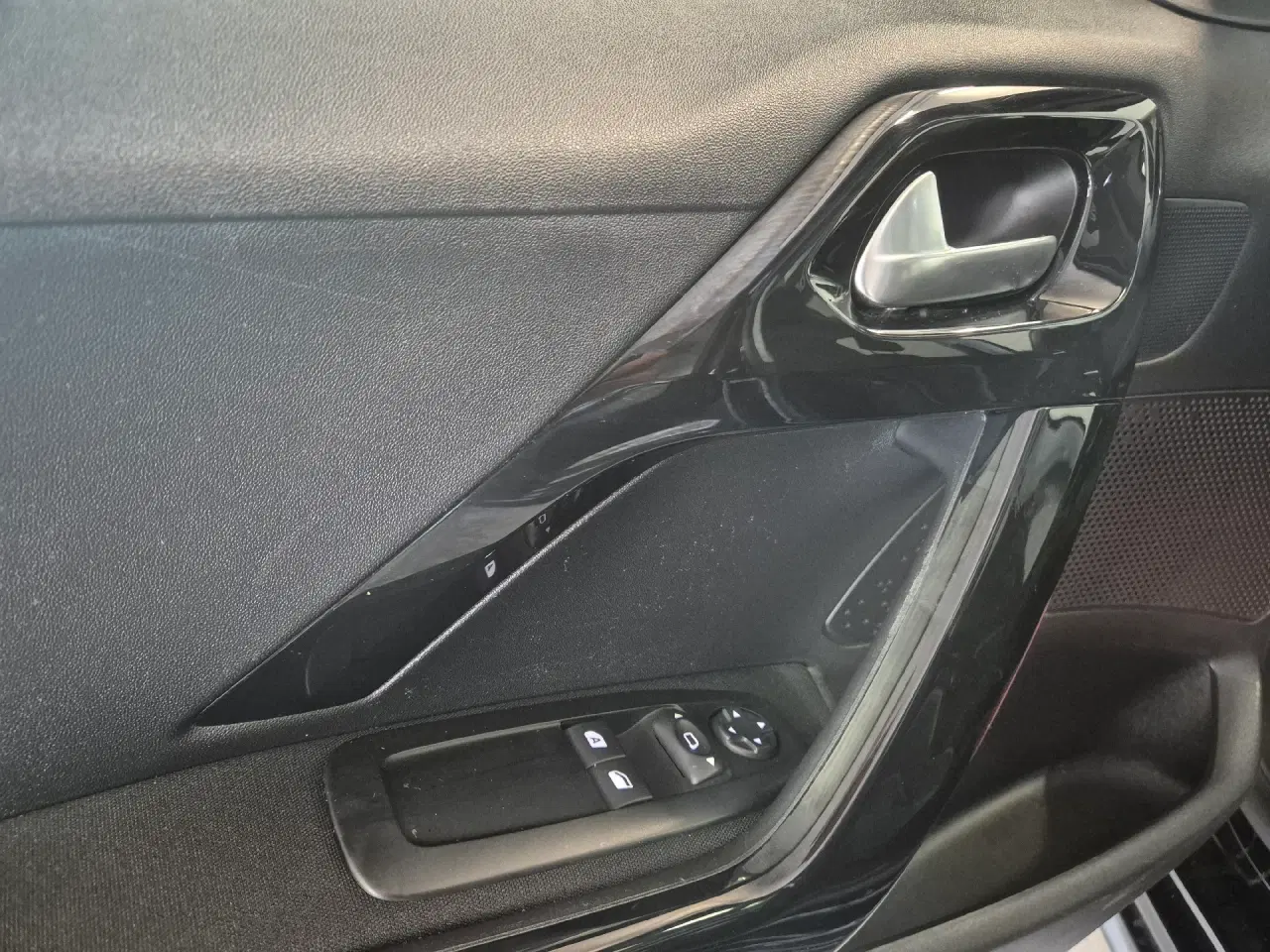 Billede 13 - Peugeot 208 1,6 BlueHDi Envy 100HK 5d