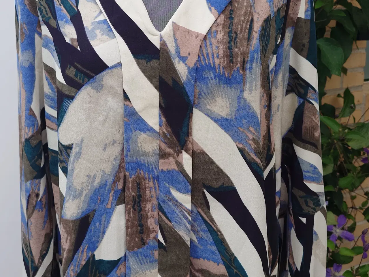 Billede 1 - Ny New Collection bluse str l 