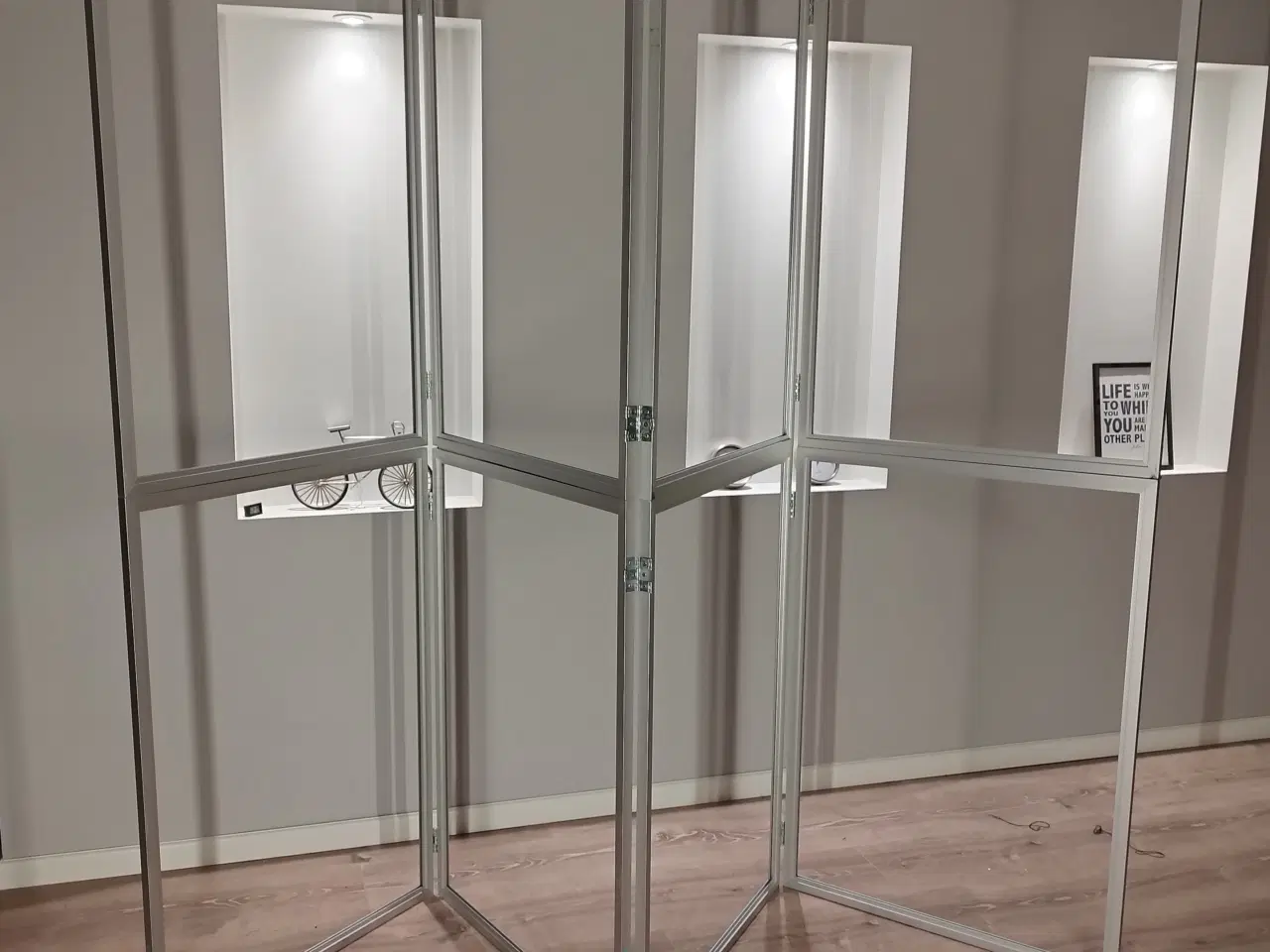 Billede 2 - Standex-Display: - (Showroom, - rumdeler, - skærmv