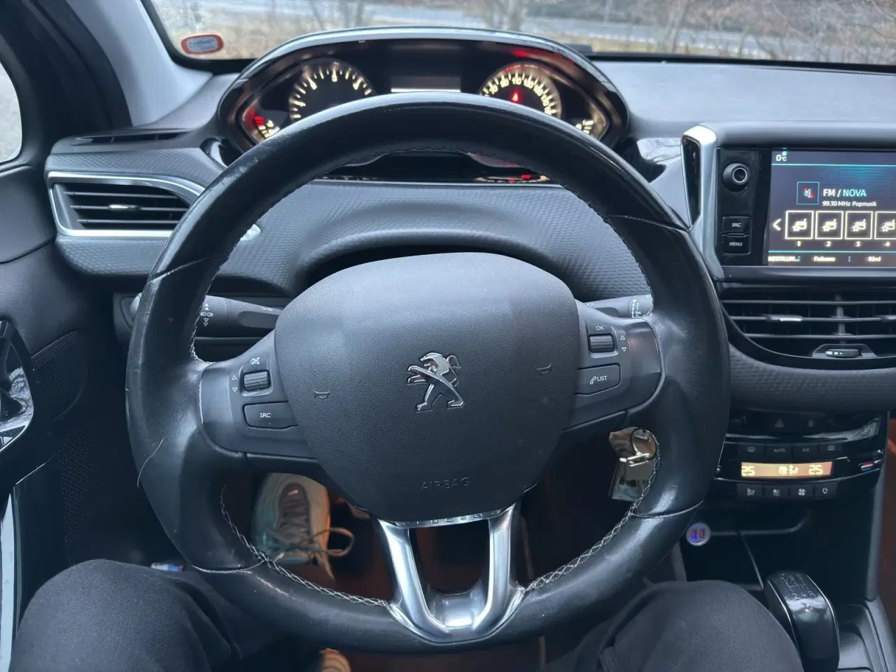 Billede 11 - Peugeot 208 1,5 BlueHDi 100 Allure Sky