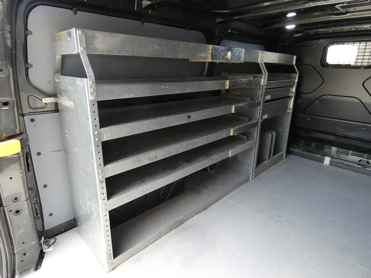 Billede 9 - Ford Transit Custom 300 L2H1 2,0 TDCi Trend 130HK Van 6g Aut.