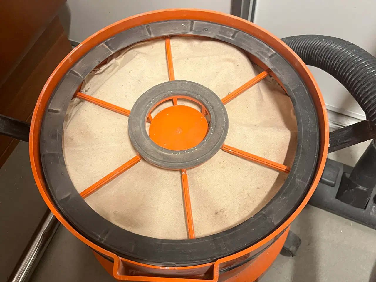 Billede 2 - Vax 222 Værkstedsstøvsuger