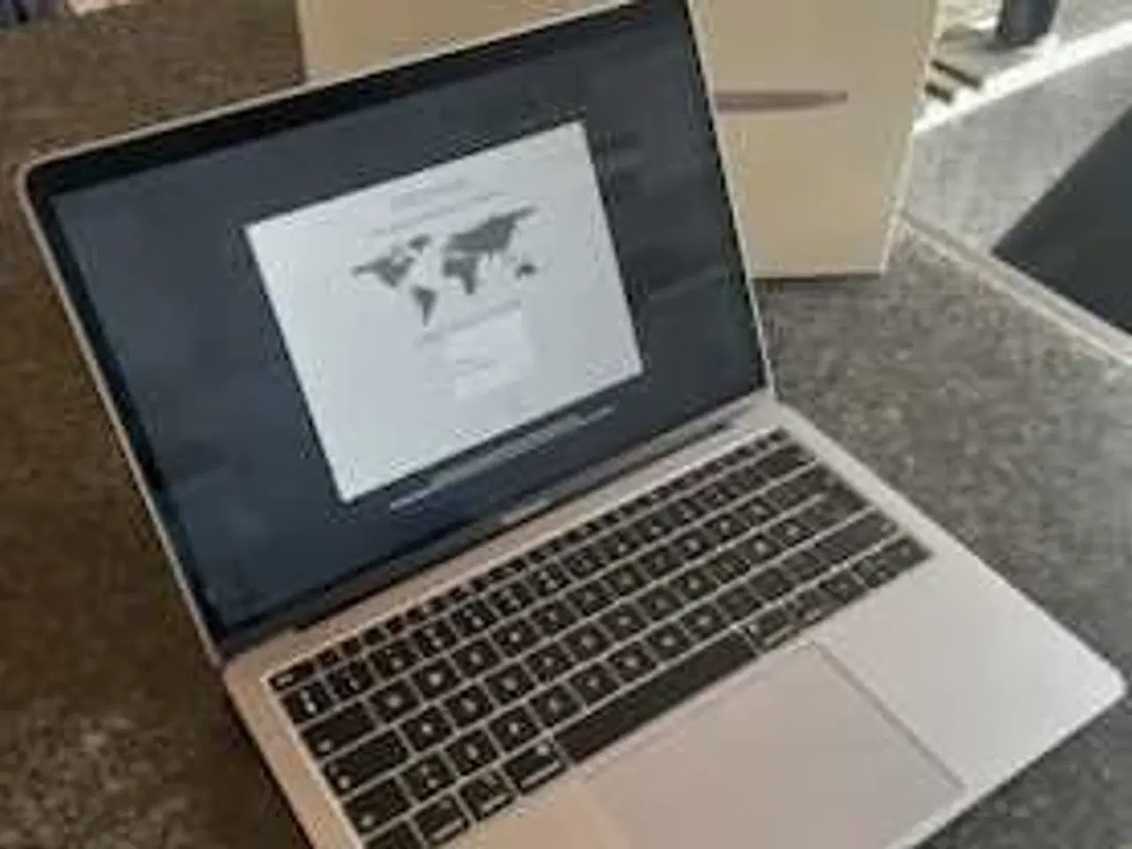 Billede 2 - MacBook Air 8/128 GB fra 2018