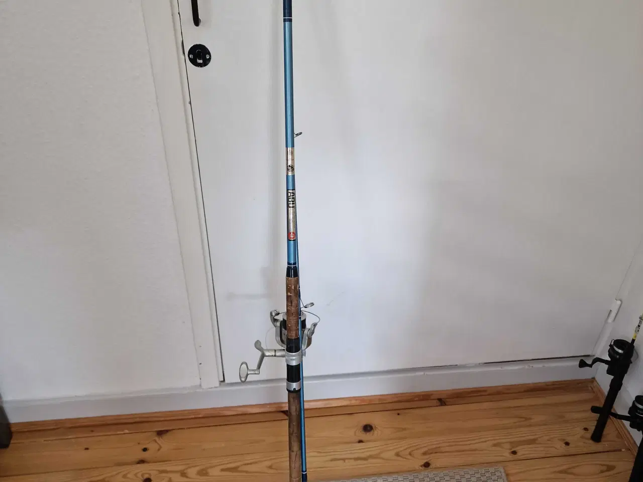 Billede 1 - Fiskestang med Hjul 