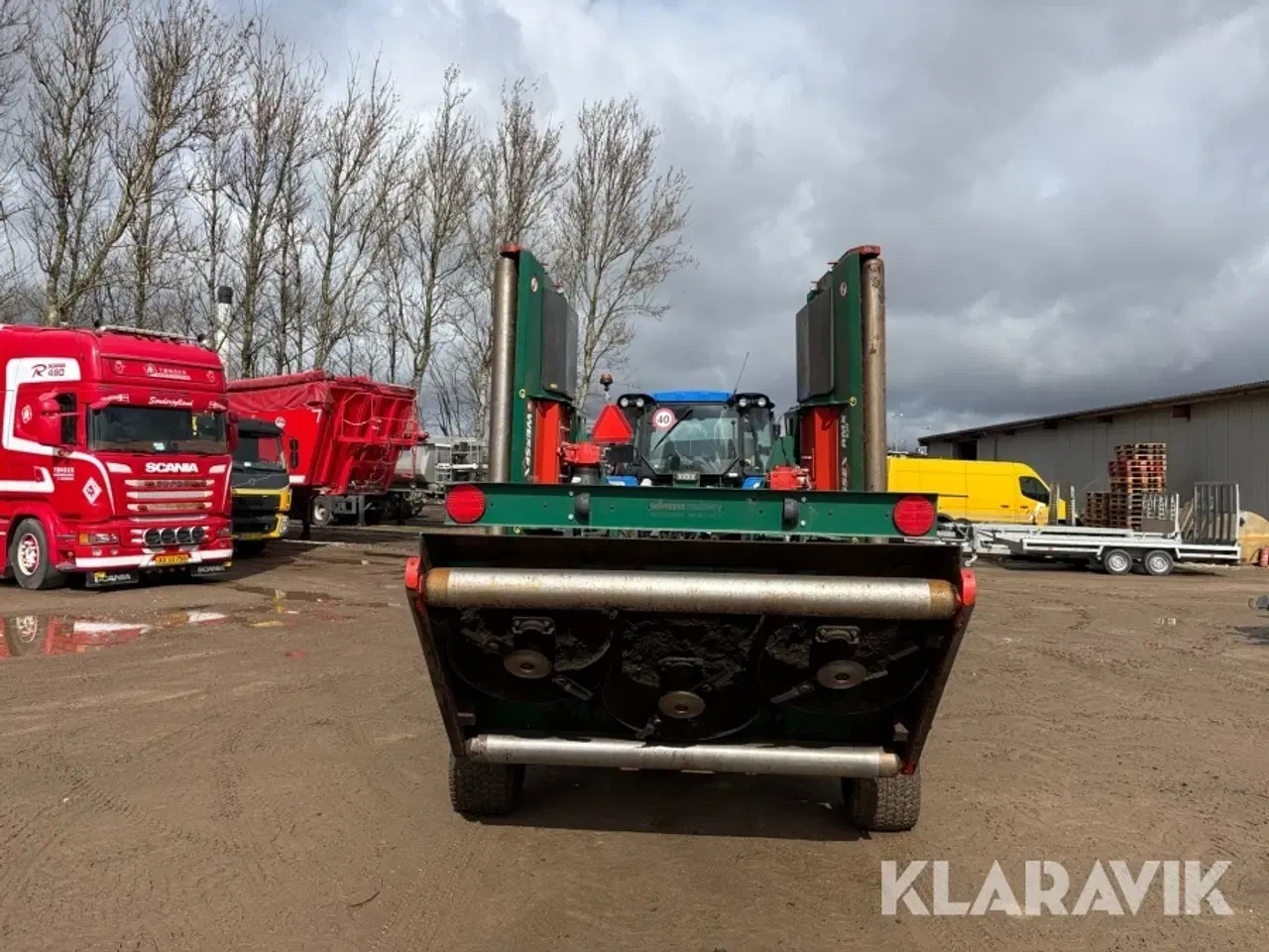 Billede 4 - Traktor New Holland T5.120 med græsklipper