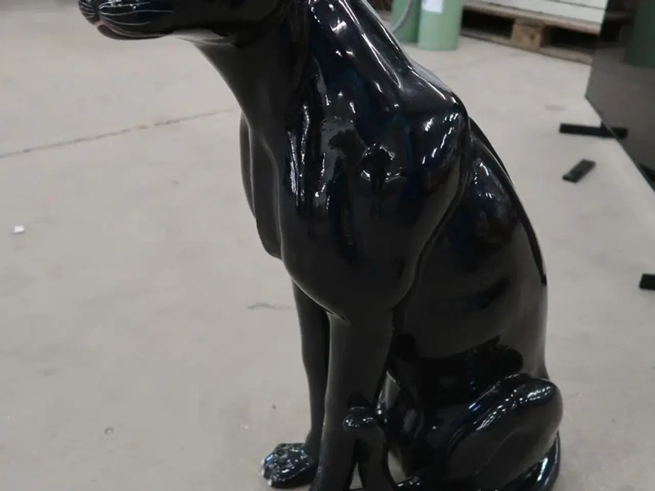 Billede 1 - Porcelænsfigur "Panter"