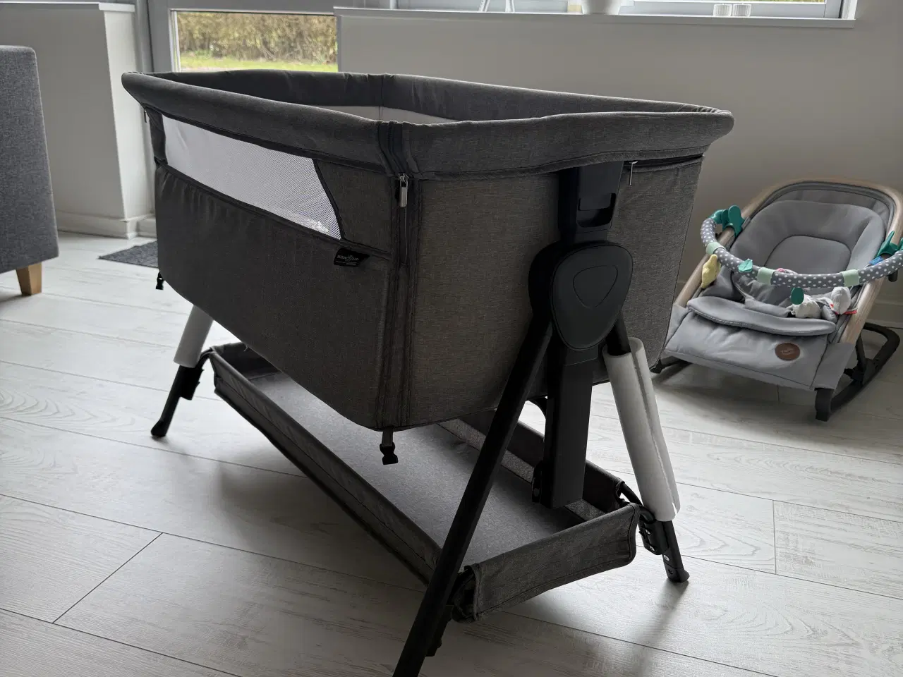 Billede 2 - Praktisk og smart bedside/babyseng