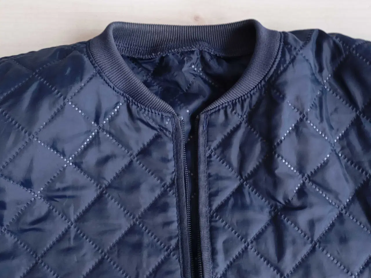 Billede 2 - Termojakke herre / dame str. L