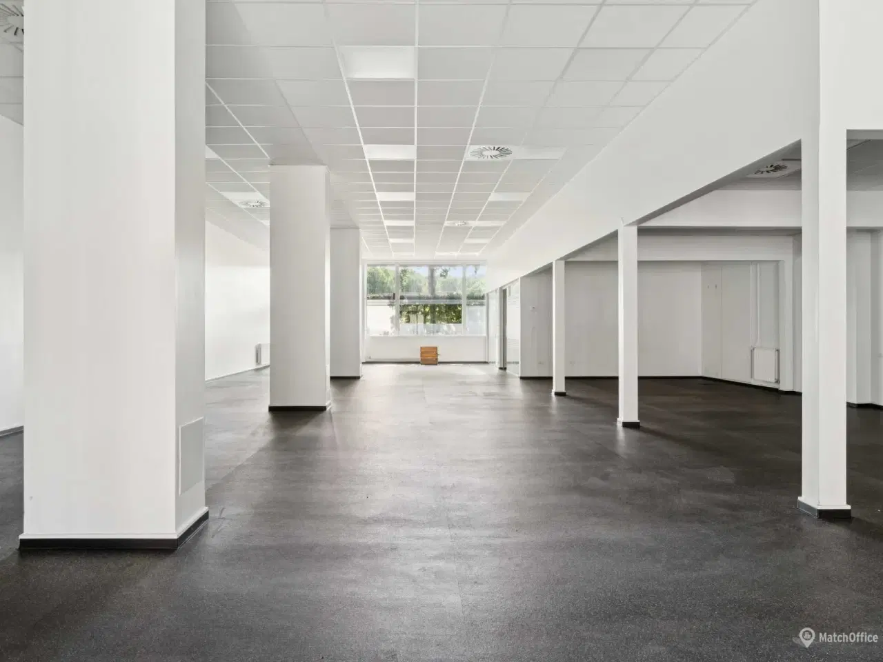 Billede 11 - Attraktivt lejemål i Gilleleje 340m² butik/ showroom/ restaurant/ café/ o.lign.