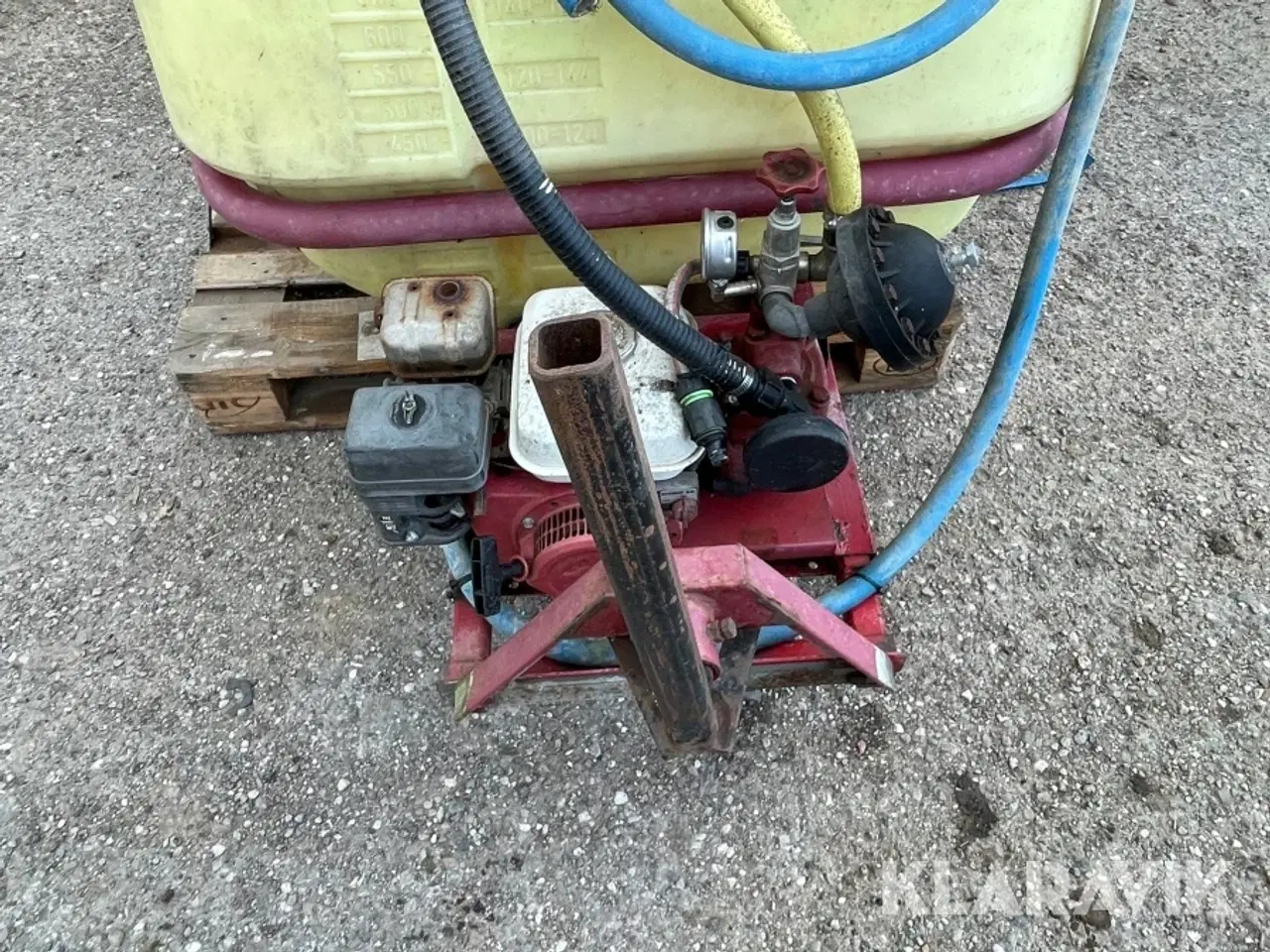 Billede 11 - Vandtank med pumpe HARDI