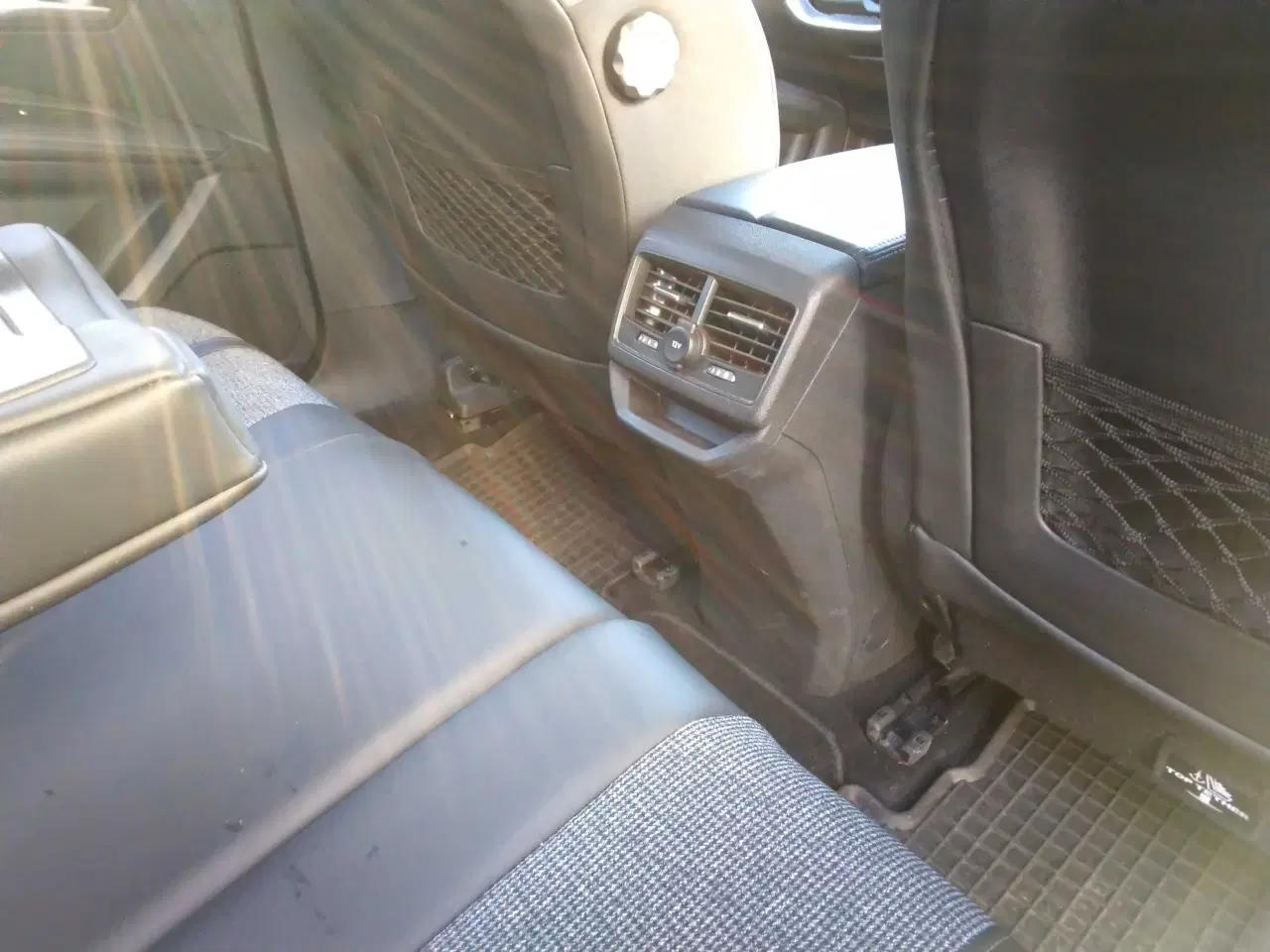 Billede 6 - Peugeot 3008 Bluehdi 130 Eat8 Allure Årg 2020