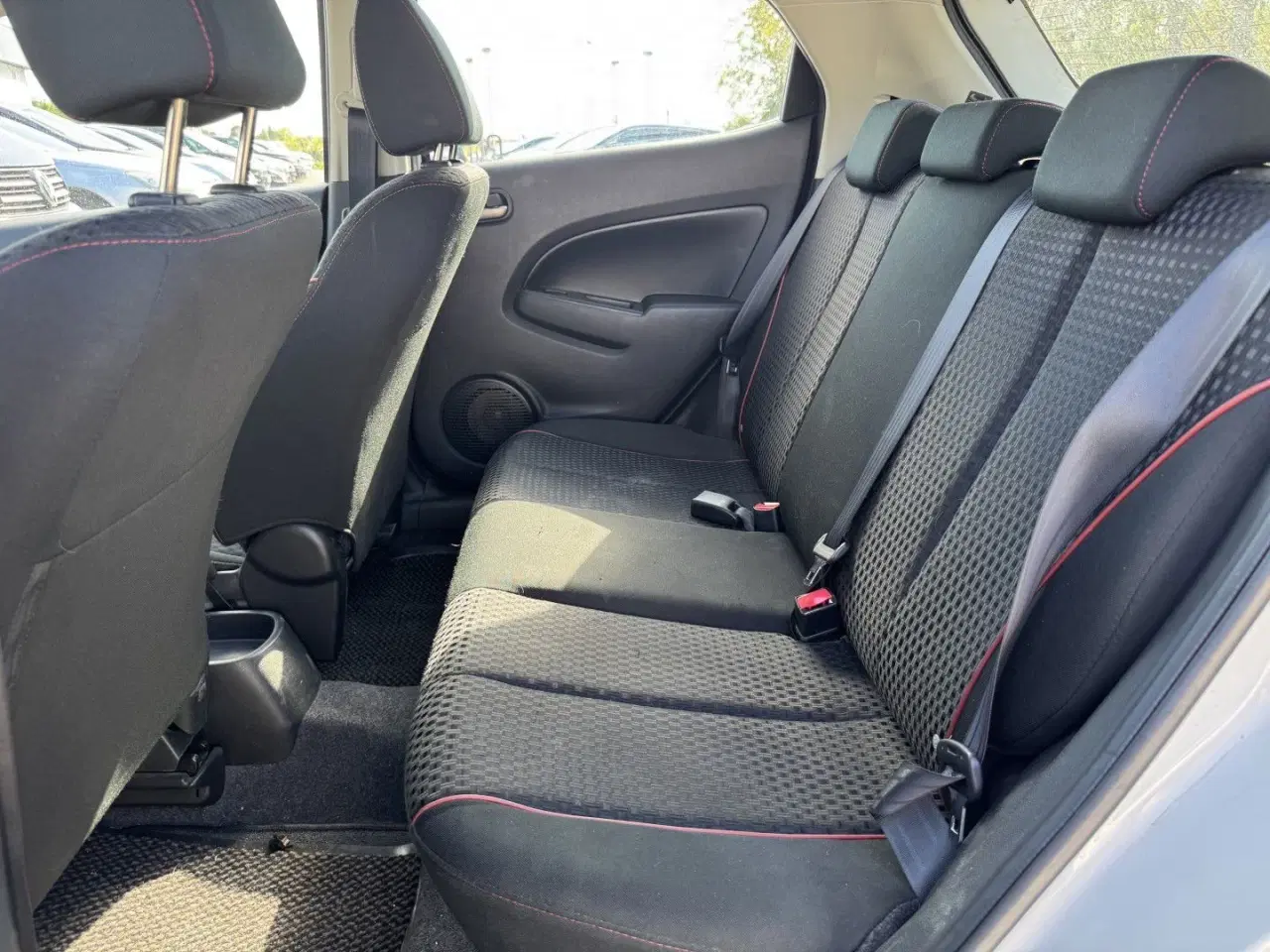 Billede 18 - Mazda 2 1,3 Takara Edition 84HK 5d
