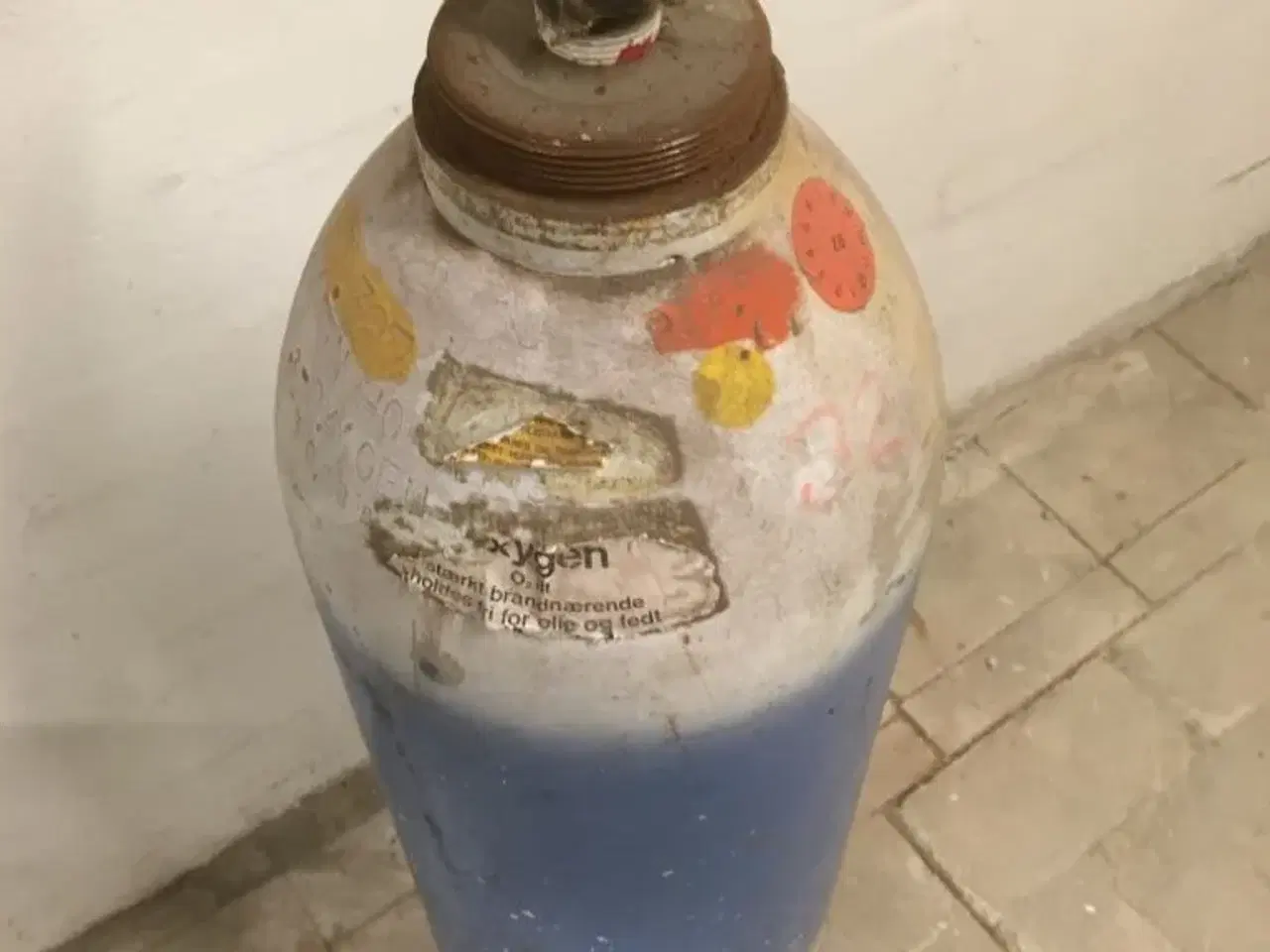 Billede 2 - Ilt og gas flasker