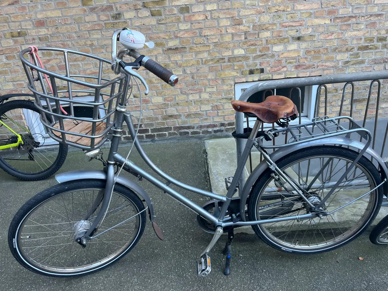 Billede 1 - Velorbis damecykel