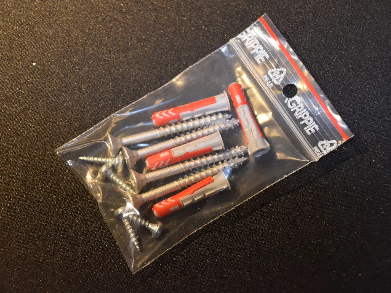 Billede 4 - Montana ophængslister (prisen er pr. sæt)