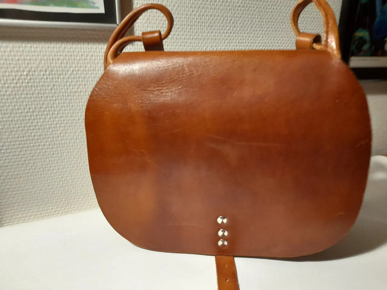 Billede 5 - Skuldertaske i kernelæder. 