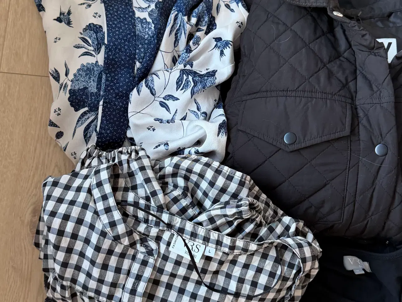 Billede 2 - Tøjpakke L