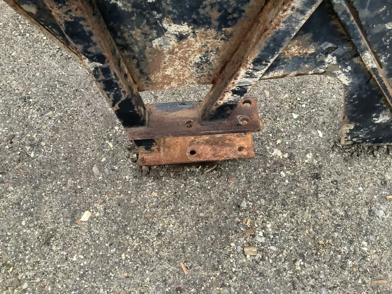 Billede 4 - Styrtbøjle til mf 35
