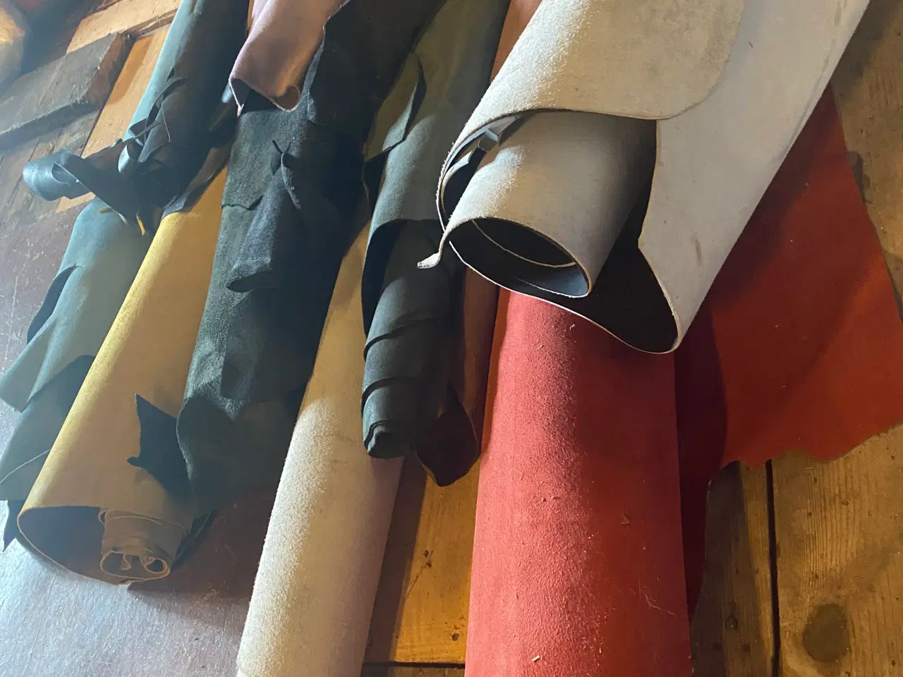 Billede 1 - 10 ruller skind