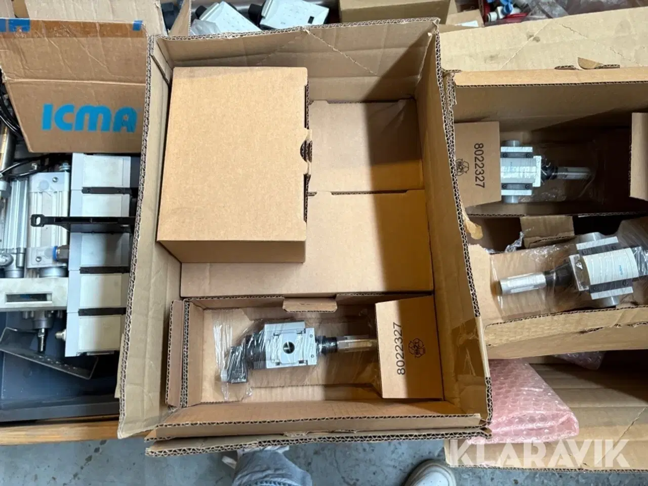 Billede 11 - Samlet lot - luft-komponenter - 8 paller