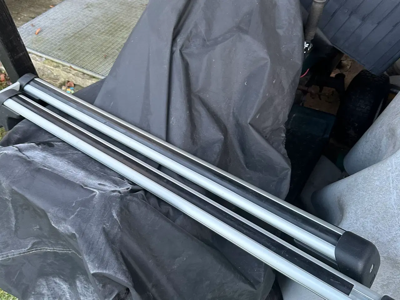 Billede 1 - Tagbøjler til en Opel Zafira