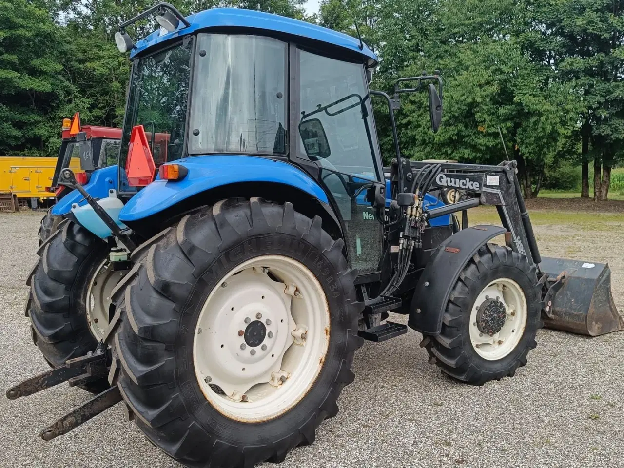 Billede 2 - New Holland TD90D med frontlæsser (Eurobeslag)