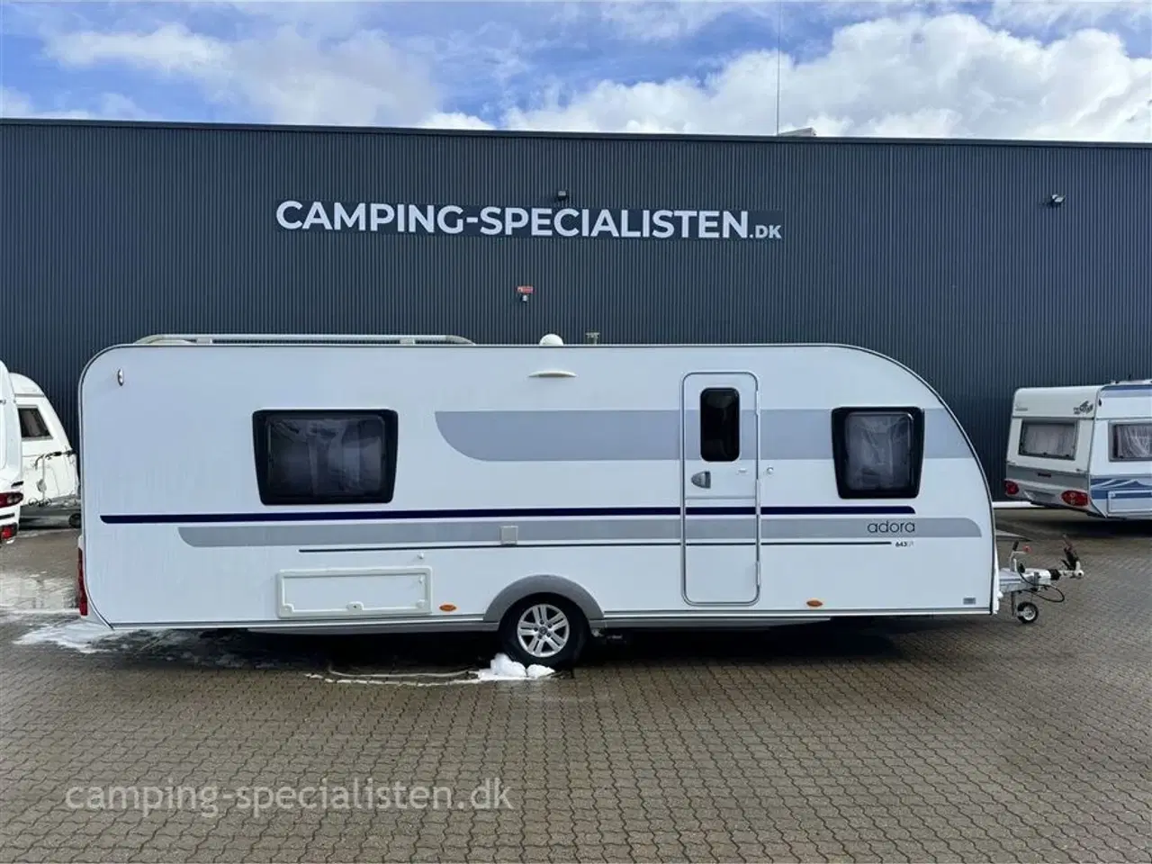 Billede 1 - 2013 - Adria Adora 643 UT   2013 Adria Adora 643 UT - Dobbeltseng - Se den hos Camping-Specialisten.dk