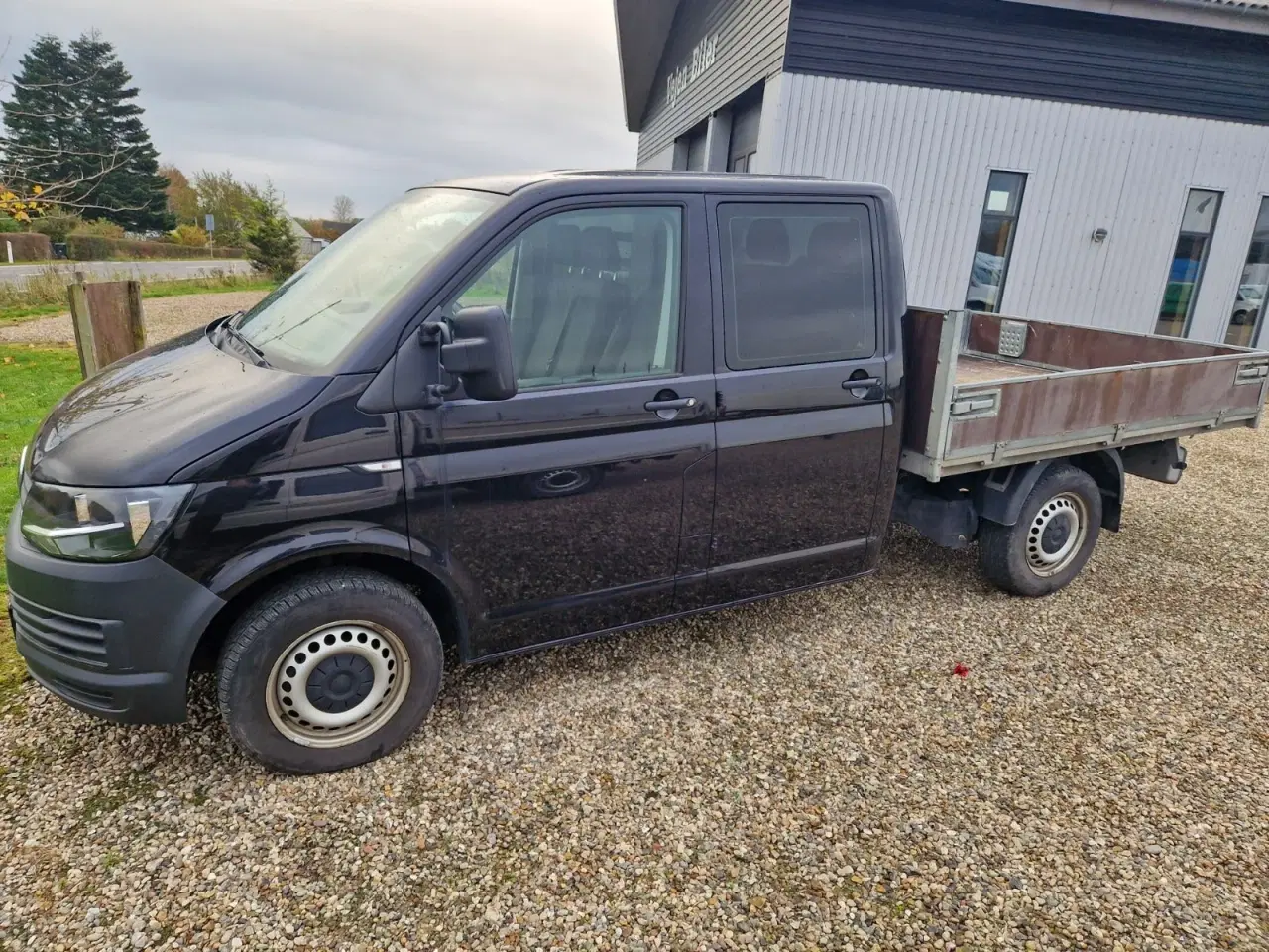 Billede 2 - VW Transporter 2,0 TDi 150 Db.Kab m/lad