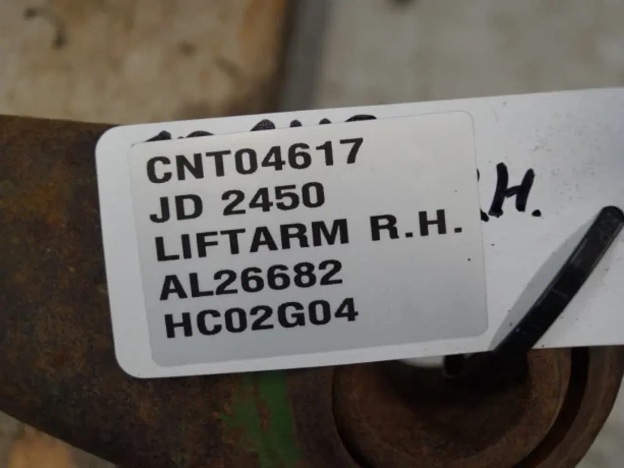 Billede 4 - John Deere 2450 R.H. Liftarm AL26682