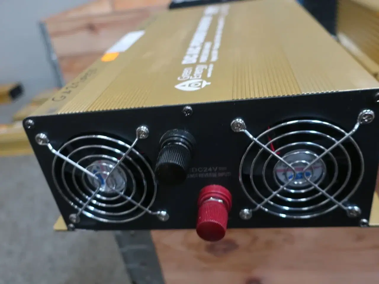 Billede 2 - Inverter GREEN ENERGY Pure Sine Wave DC/AC Power 3000W