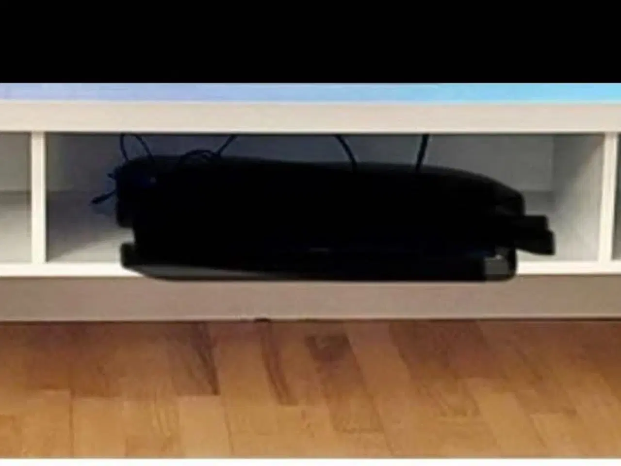 Billede 1 - TV-bord 
